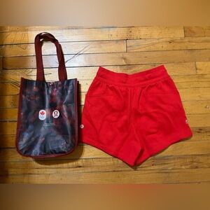 Lululemon Relaxed Fit Fleece 4” Shorts Team Canada Collab NWOT’s Size 2 & Bag
